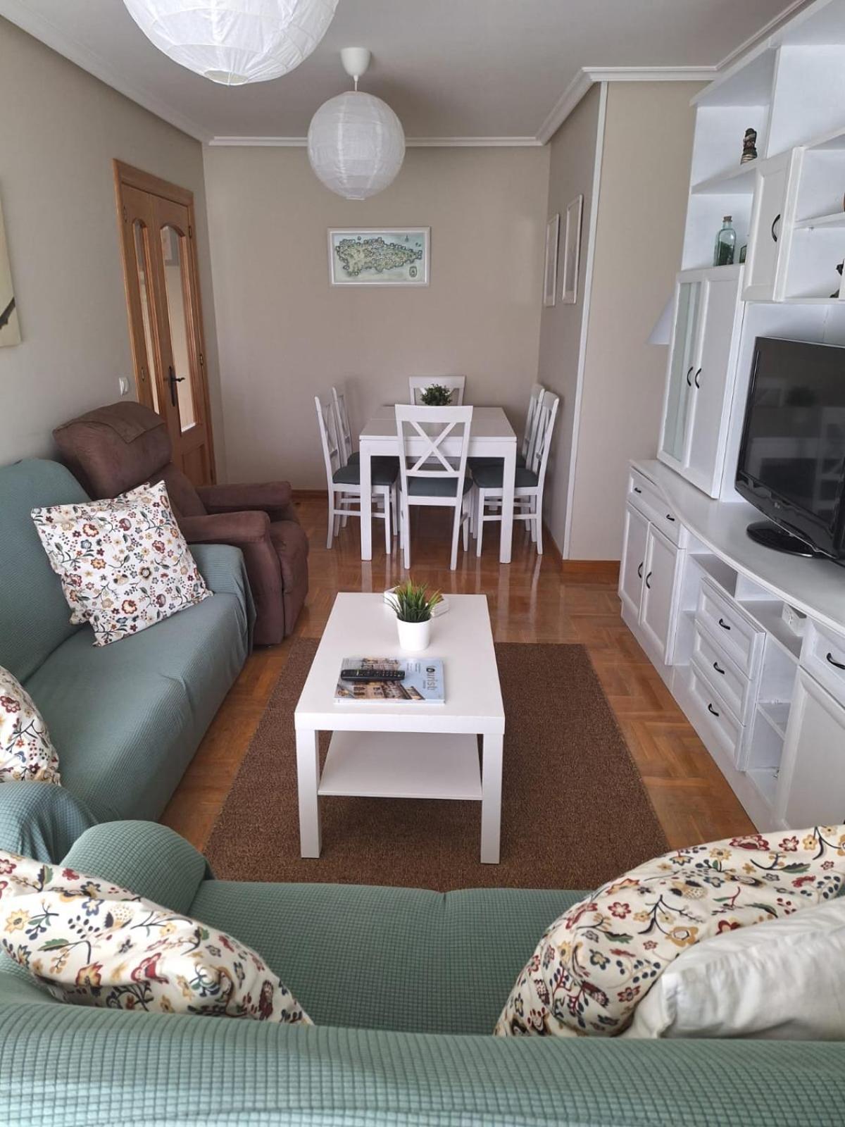 Apartamento Cueto Soto Del Barco Luaran gambar